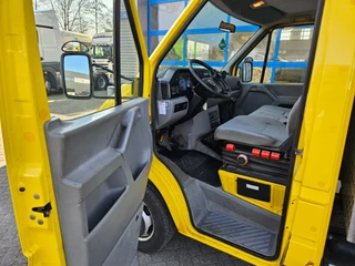 Volkswagen LT 2003 - 46 TDI Veldhuizen transporter oplegger BE combi image 16