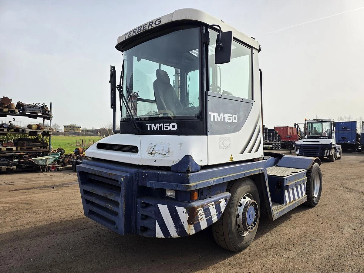 Terberg RT283 | TERMINAL TRACTOR 4X4| TURNING CHAIR. | AUTOMATIC GEAR | 24846 hOURS. 2011 obrázek 1