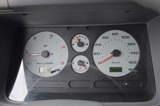 Nissan Cabstar 2003 - E 95.28-290 2.7TD Dhollandia Laadklep obrazek 16