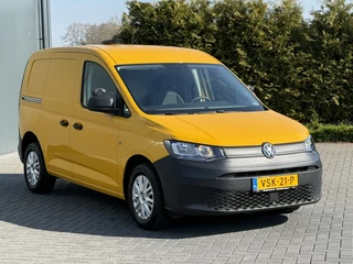 Volkswagen Caddy 2023 - Cargo 2.0 TDI Comfortline / L1H1 / 1e EIG. / ZEER NETJES !! / AIRCO / CRUISE / TREKHAAK / INRICHTING / PDC bild 4