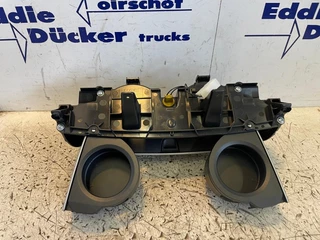 DAF N/A - 2200736 / 2133829 BEKERHOUDER/ASBAK (ALS NIEUW) imagen 3