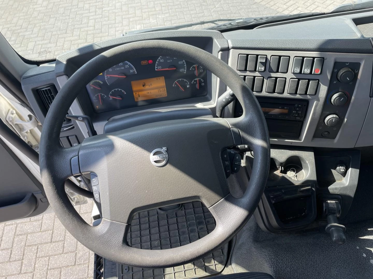 Volvo 240 2013 - FL240 immagine 6