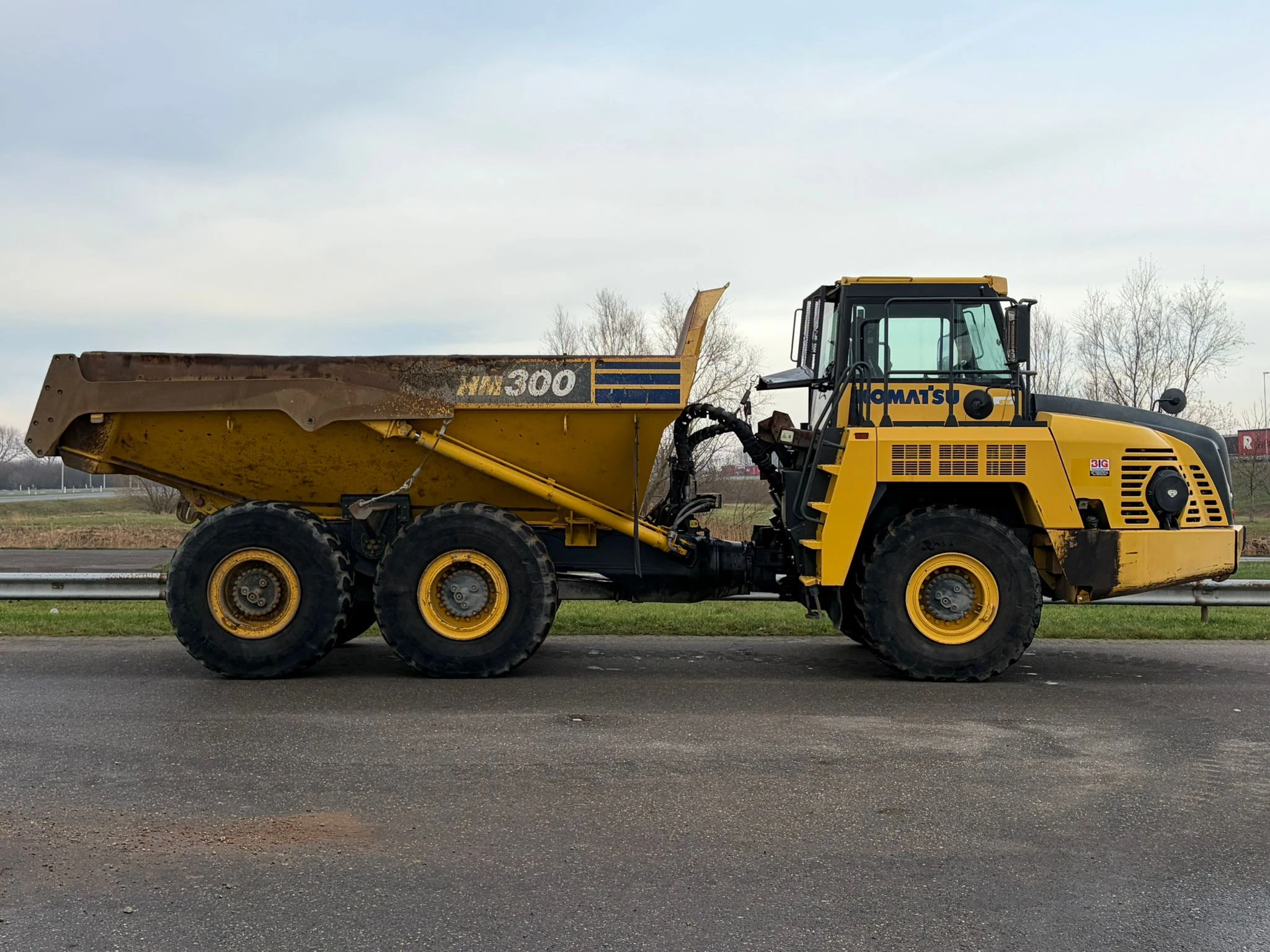 Komatsu HM300-3 2015 immagine 6
