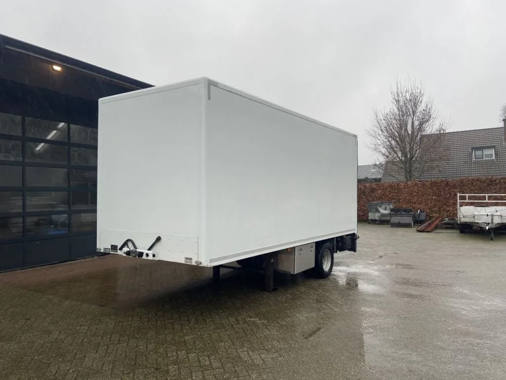 Veldhuizen 2004 - Be oplegger 5.5 ton met laadklep 750 kg obrázek 3