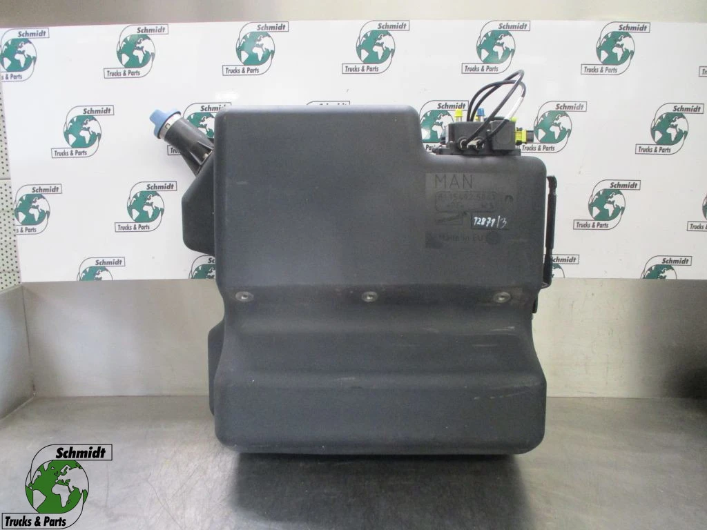MAN TGS - 81.15402-5041 AD BLUE TANK EURO 6 image 1
