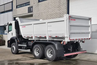 Volkswagen 2022 - Constellation 31.320 DC Tipper Truck (5 units) image 2 thumbnail