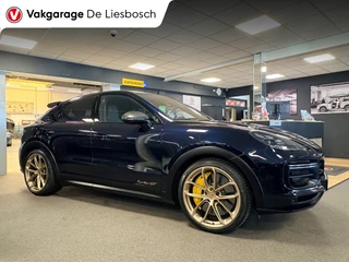 Porsche Cayenne 2022 - Coupé 4.0 Turbo GT 641pk / Carbon dak / carbon pakket / 22inch / keramisch / dealer onderhouden afbeelding 2 miniatuur