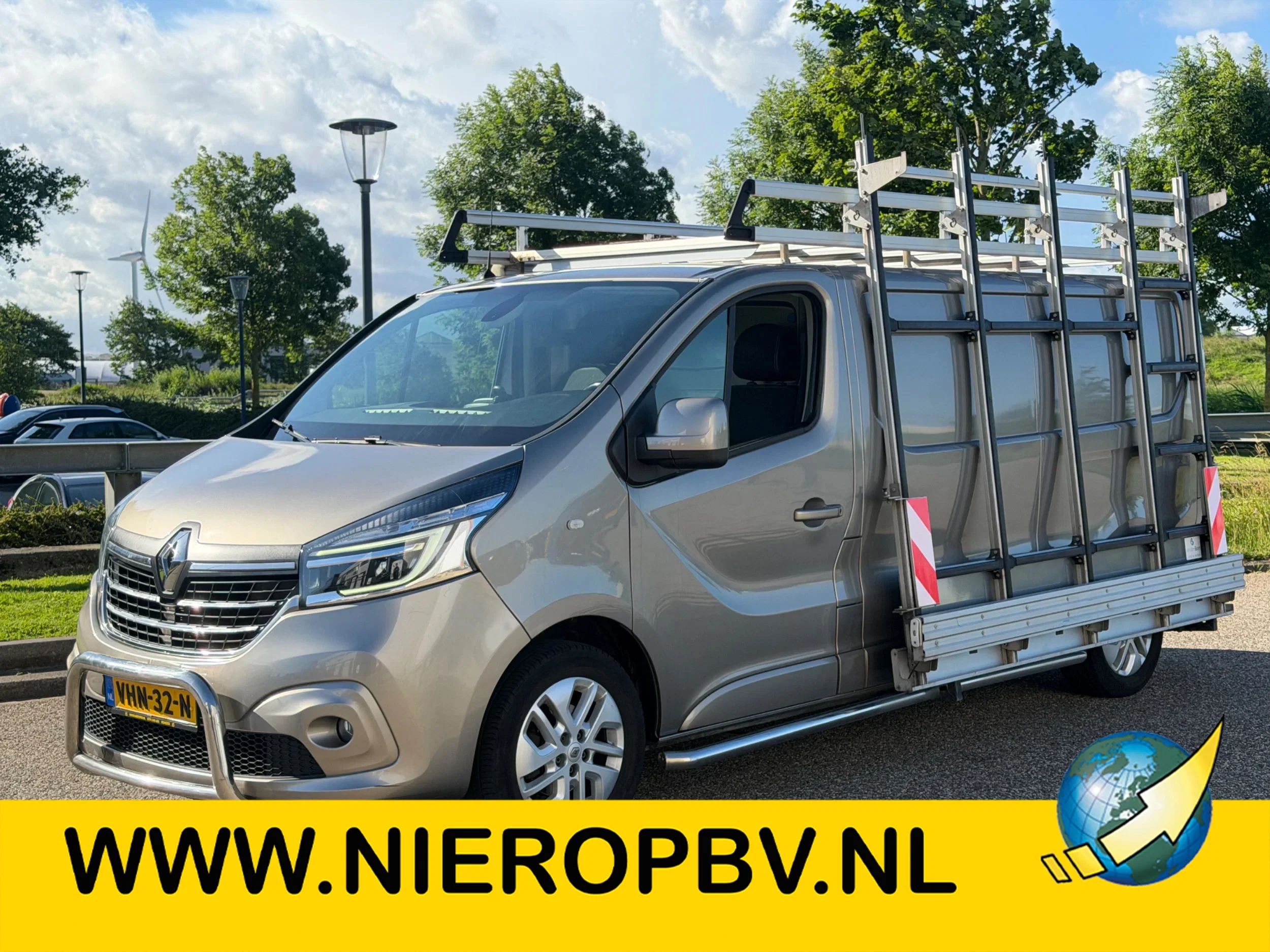 Renault Trafic 2020 - 2.0DCI L2H1 Glasresteel+Luifel Airco Navi Cruisecontrol 145PK EURO 6 afbeelding 1