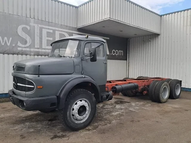 Mercedes-Benz LK 1965 - 2624 , 6x4 , Manual , Spring suspension afbeelding 1