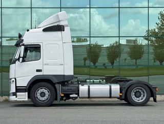 Volvo FM 410 2018 - EURO 6 VOL LUCHTGEVEERD 2XTANKS 106 CM SCHOTEL HOOGTE 345.000 KM IN SUPER CONDITIE imagen 2