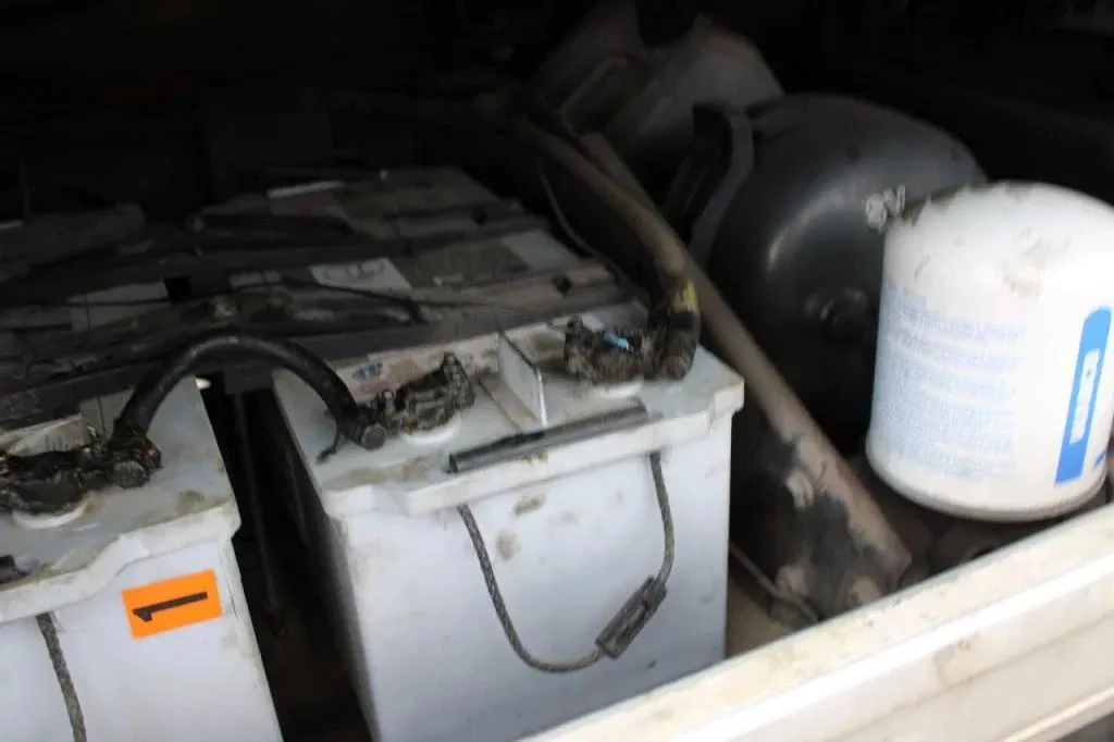 Mercedes-Benz Axor 2010 image 12
