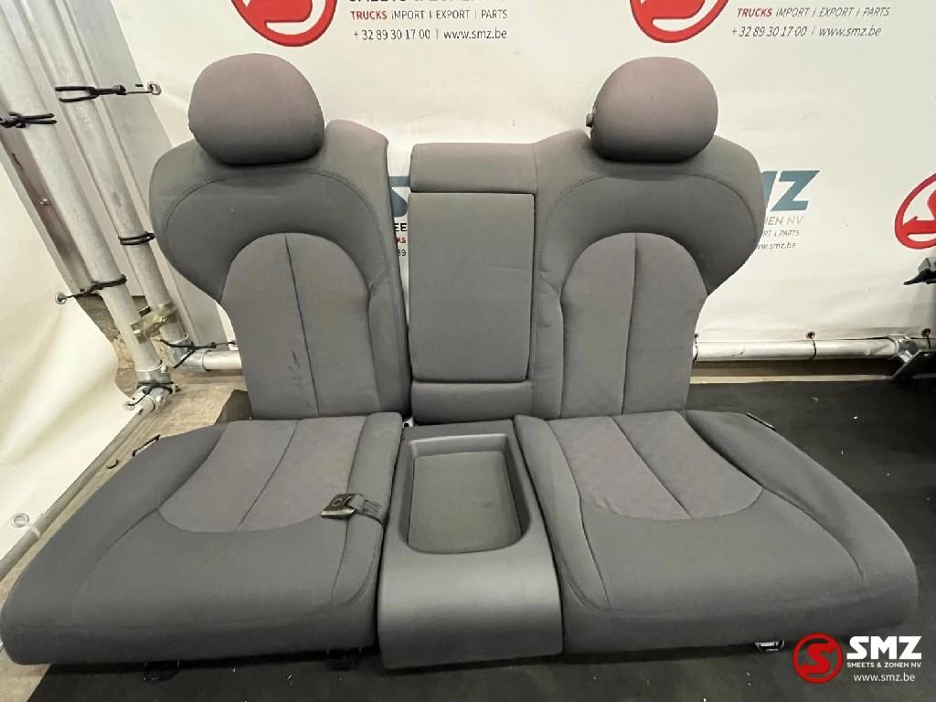 Mercedes-Benz - Occ set interieur met zetels W209 Mercedes obrázek 3