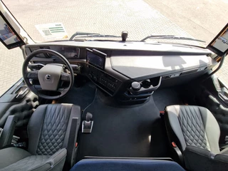 Volvo FH 2026 - 13.500 Aero Globetrotter XL 4x2 - New - Full spec - BUFFL interior - Retarder image 22