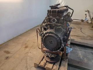 Mercedes-Benz OM471 dieselmotor afbeelding 3 miniatuur