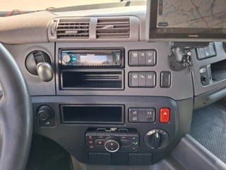 DAF CF 410 2019 - / DEB / CLEAN NL TRUCK / 587017 KM / TUV:31-01-2027 / LWDS / FRIDGE / NAVI / AUTOMATIC / EURO-6 / 2019 immagine 17