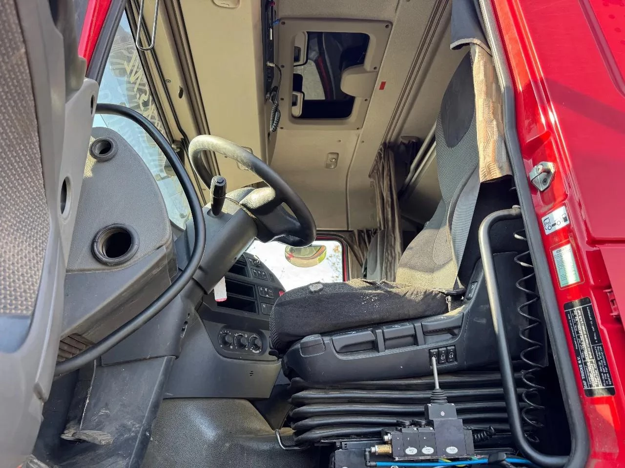 DAF XF 460 2016 image 19