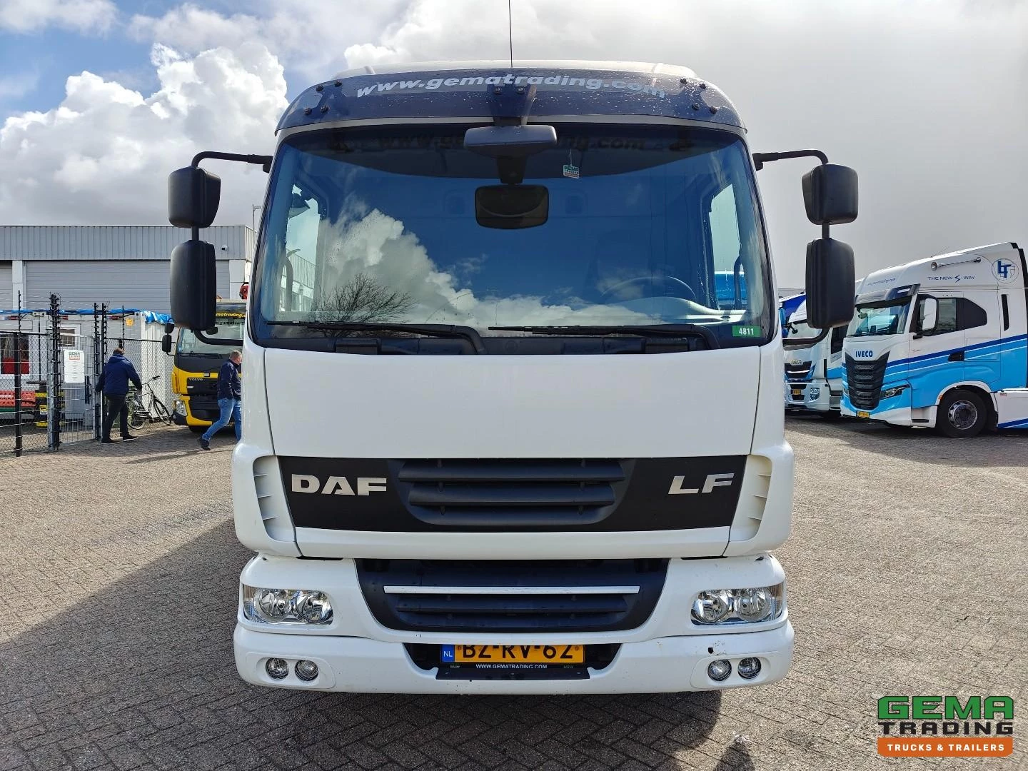 DAF FA LF45.180 2012 Bild 7