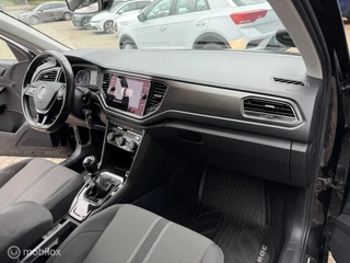 Volkswagen T-Roc 2017 - 1.0 TSI Style 12-2017 162.000 km Airco PDC obrazek 11