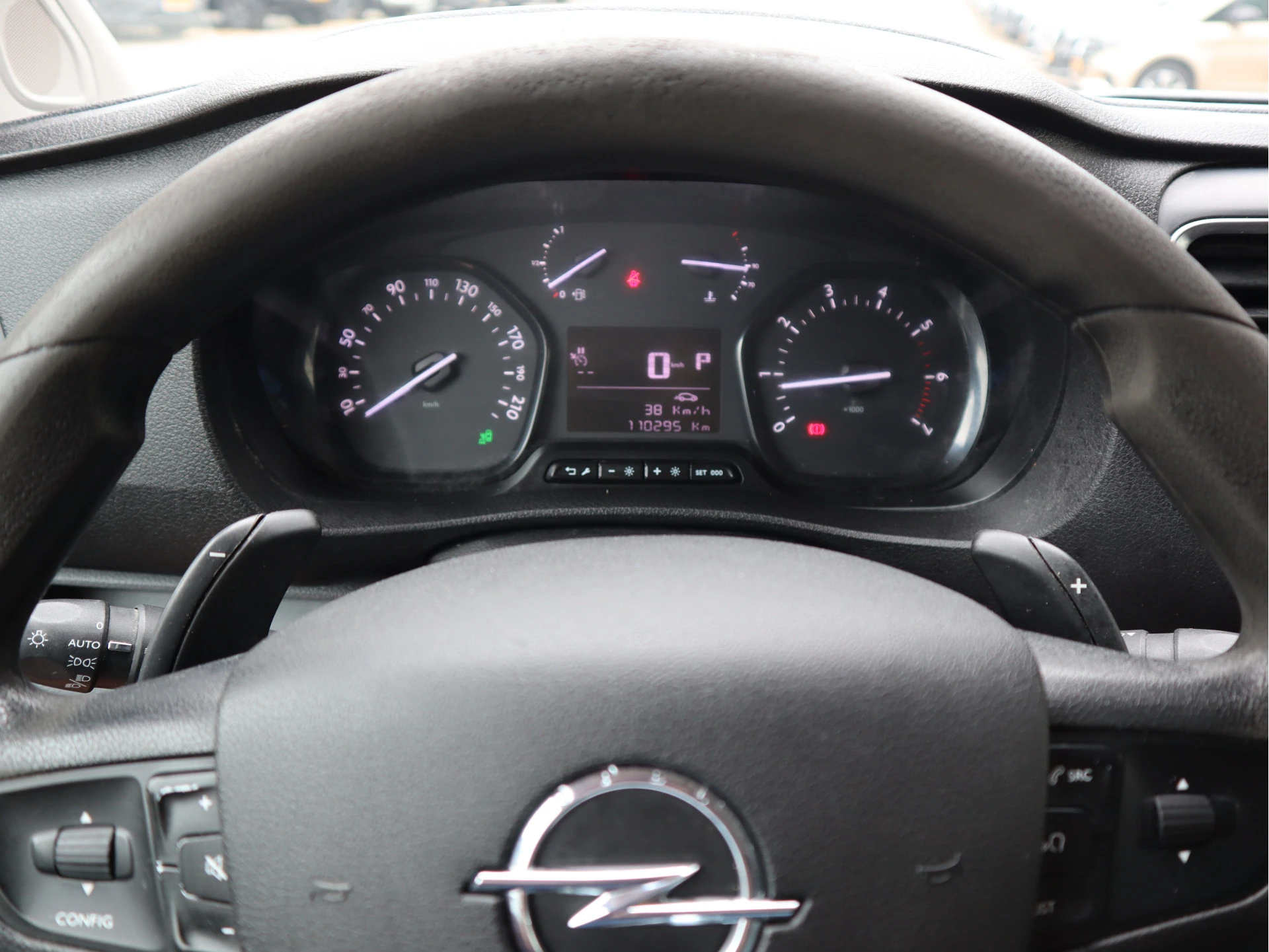 Opel Vivaro 2019 - 2.0 CDTI 123pk Euro 6 Automaat - L3 - Airco - Cruise - Trekhaak obrázek 10