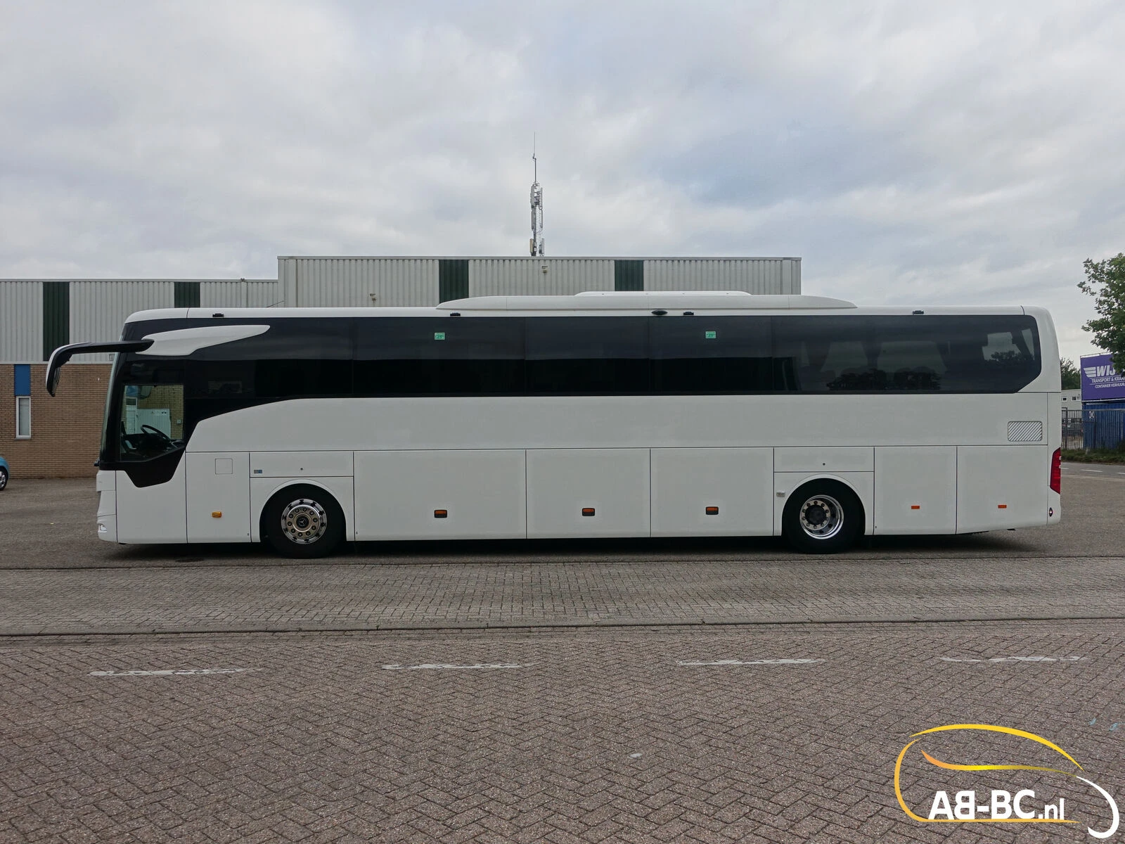 Mercedes-Benz Tourismo RHD 2023 afbeelding 13