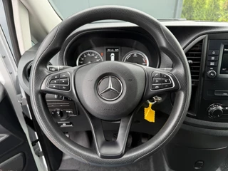Mercedes-Benz eVito 2023 - 66 kWh / FULL ELECTRIC / SOH 93% / L2H1 / AUTOMAAT / BOTT INRICHTING / 1e EIG. / CAMERA / 3-ZITS / CRUISE image 15