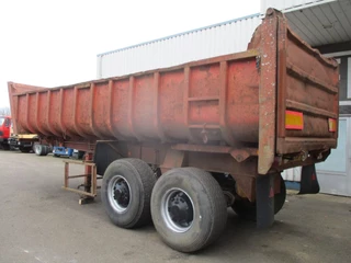 Fruehauf N/A 2000 - D33C , 2 axle , Steel tipper trailer , Drum Brakes , Spring suspension imagen 5