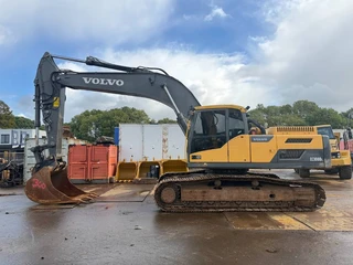 Volvo 2014 - EC 300 D L te koop
