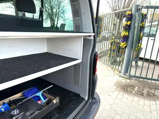 Volkswagen Transporter 2013 - Kombi 2.0 TDI L2H1 BlueMotion 3 + 3 + 3 Marge image 17