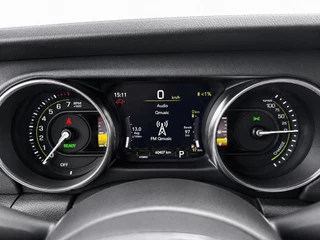Jeep Wrangler 2022 - Unlimited 4xe plug-in 380 Sahara obrazek 37