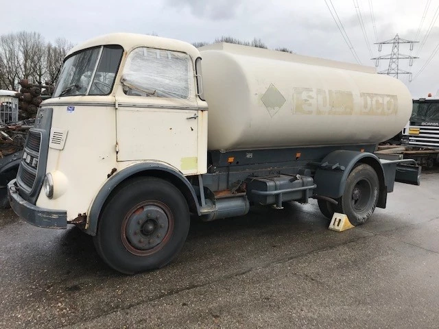 DAF 1968 - 1600 TANKER OLDTIMER immagine 1