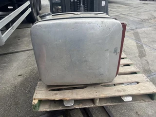 Diversen Hydrauliek tank l 70 b 45 h 62 met steunen - N/A image 3