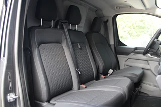 Ford Transit Custom 2025 - 320 2.0 TDCI L2H1 Limited 170pk - Adaptive Cruise - Stuurwiel verwarmd - Draadloos laden - Blind spot - Navigatie - Camera - Rijklaar obrazek 40