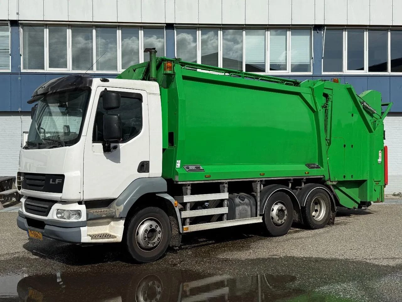 DAF LF 55.220 2013 afbeelding 1