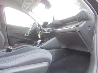 Peugeot 208 2025 - 208 NEW TAX FREE image 15