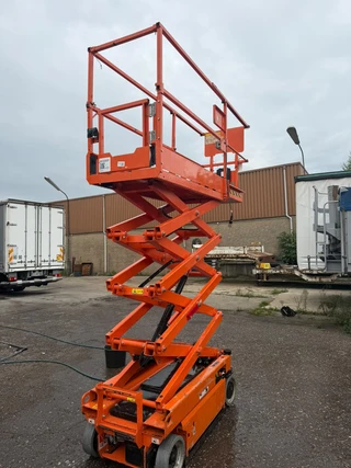 JLG 1932 es 2023 - 3 image 2 thumbnail