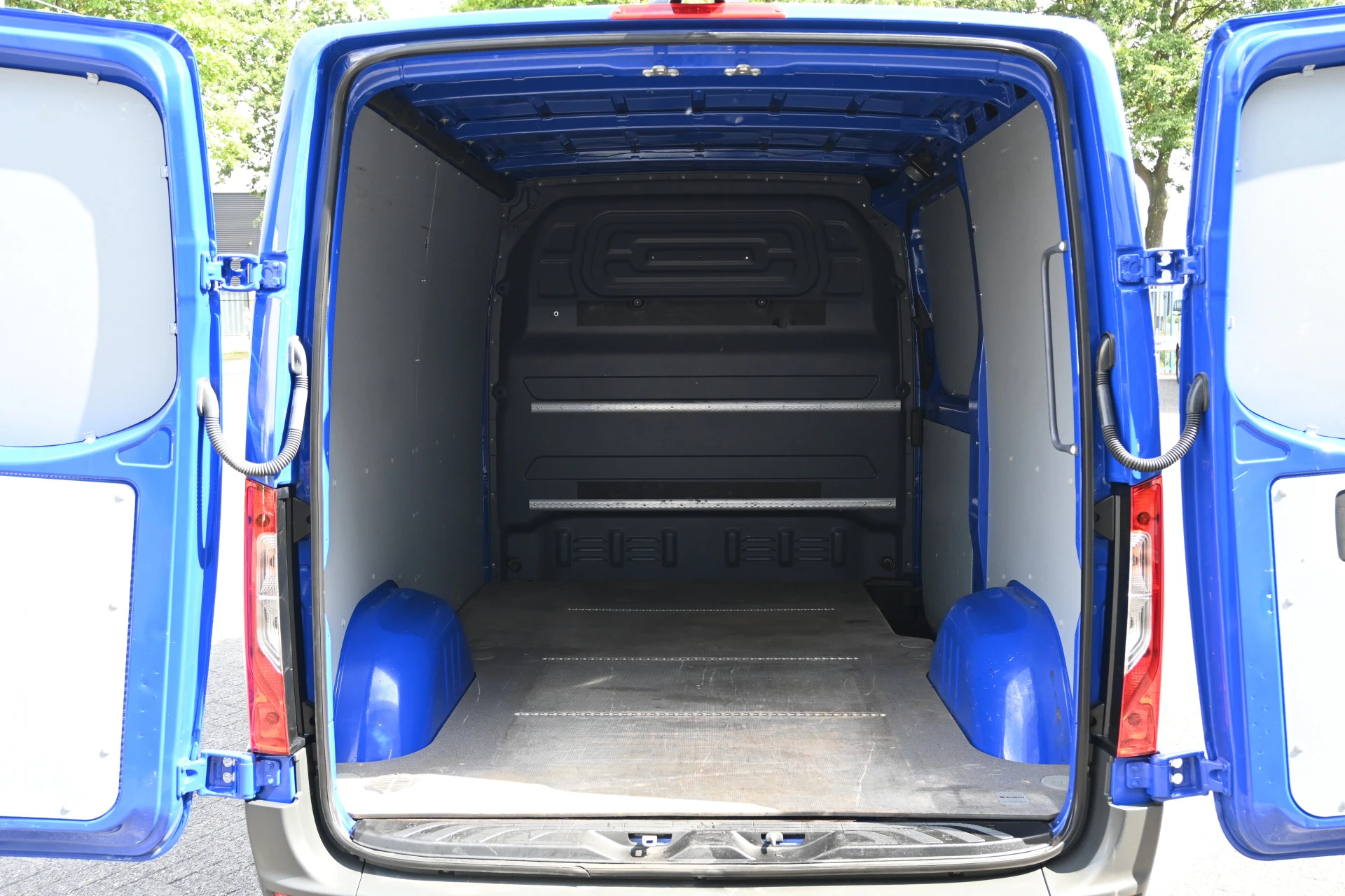Mercedes-Benz Sprinter 2020 - 316 CDI L1H1 RWD изображение 11