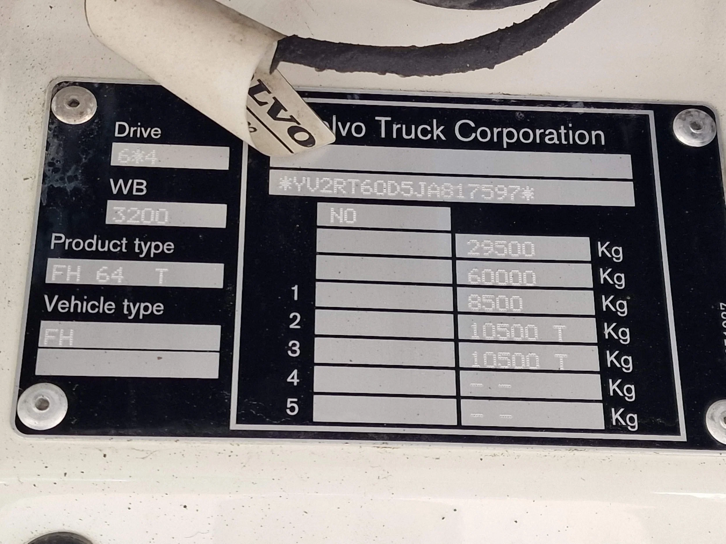 Volvo FH 2018 - 13.540 Globetrotter 6x4 Lift axle - PTO/Hydraulic - 3.20 WB obrázek 27