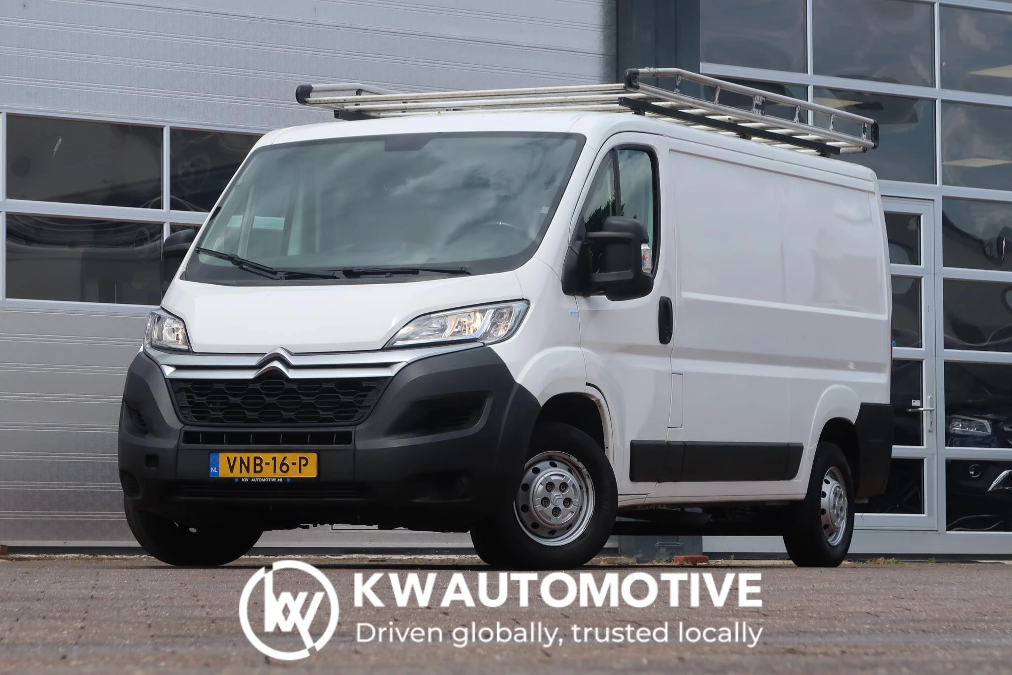 Citroën Jumper 2021 - 30 2.2 BlueHDi 140 L2H1 Club afbeelding 1