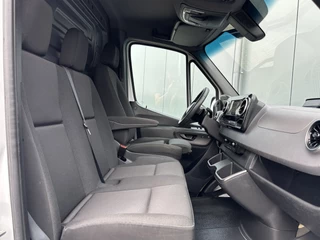 Mercedes-Benz Sprinter 2024 - 317 CDI 9G-TRONIC RWD FACELIFT / L2H2 / CAMERA / LED / MBUX / CRUISE / AIRCO / BLIND SPOT / GEVEERDE STOEL immagine 6