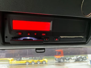 MAN TGS 2014 - 35.400 8x6 Euro 6 HMF 16 Tonmeter Z-kraan bild 20