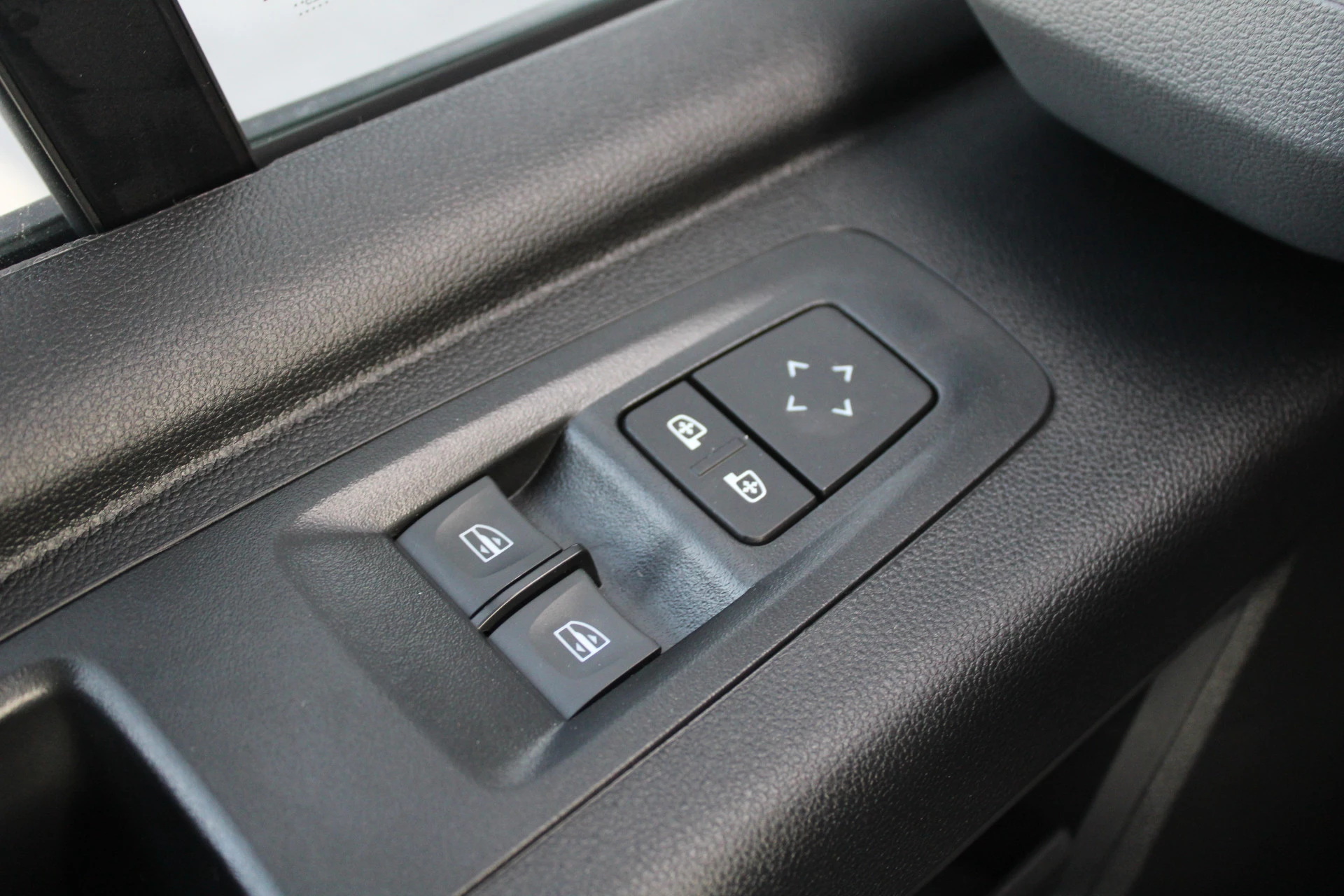 Renault Master 2026 - E-Tech T35 L3H2 Advance Long Range 87 kWh 143pk - Camera - Trekhaak - Cruise - LED - Carplay/Android - Rijklaar Bild 19