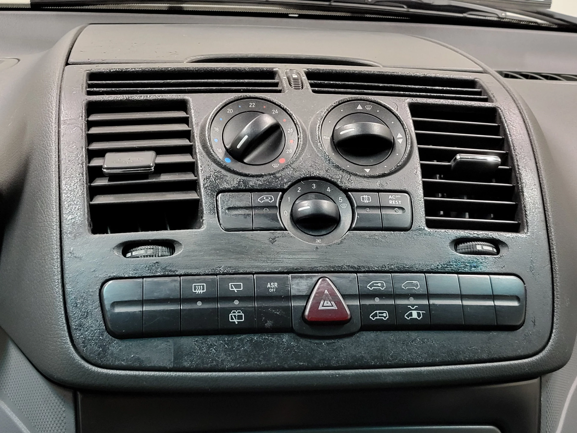 Mercedes-Benz Vito 2005 - 115CDI L2/H1 Dubbele Cabine Marge Automaat Apk tot 3-3-2027! obrázek 11