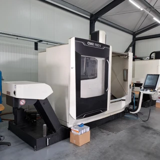 Overige CMX 1100 V - CMX 1100 V afbeelding 1 miniatuur