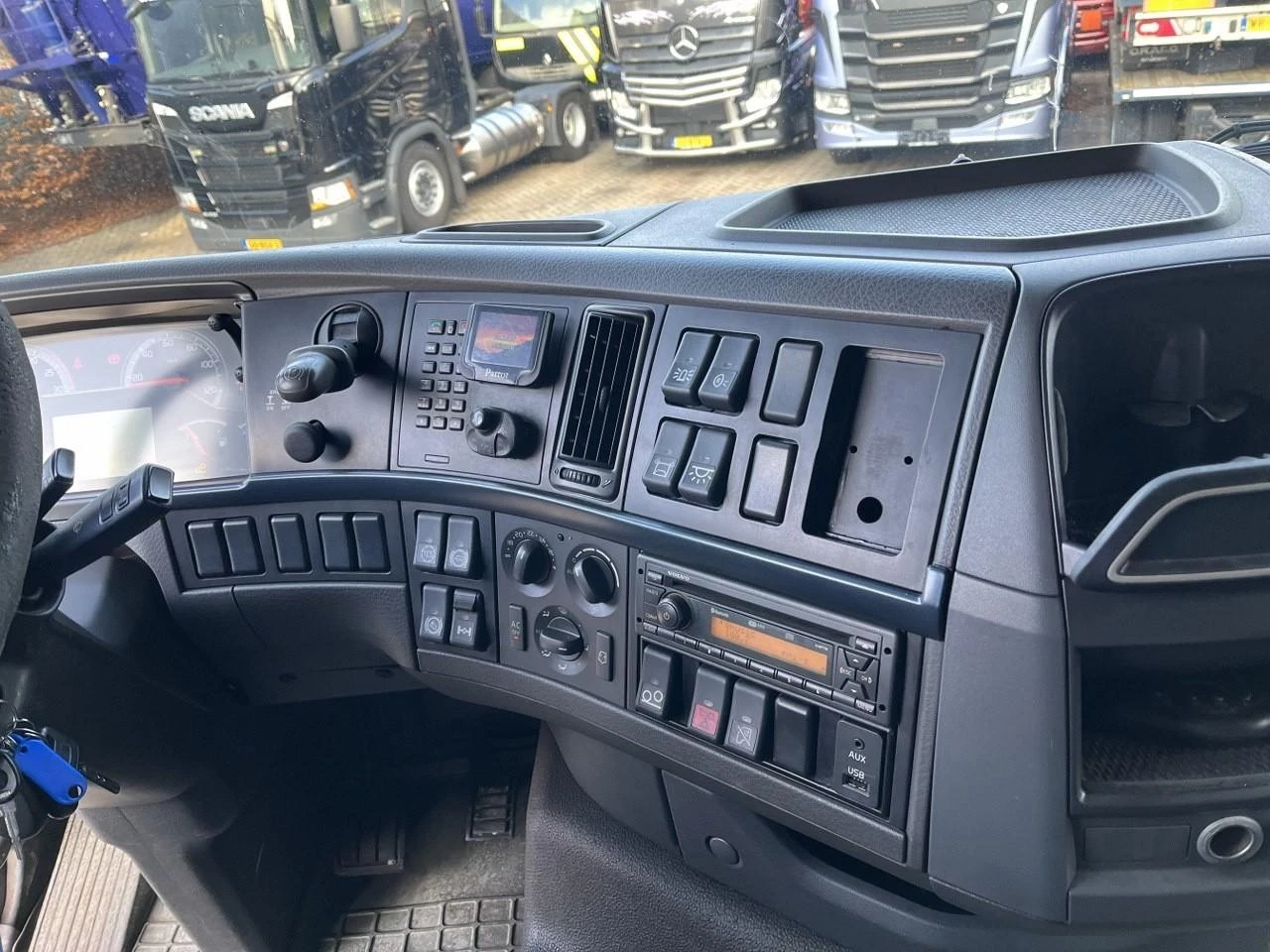 Volvo FH 2010 - 500 6X2 imagen 9