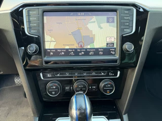 Volkswagen Passat 2015 - Variant 1.4 TSI GTE Highline bj.2015 360* cam|Pano|Navi|Nap. bild 22