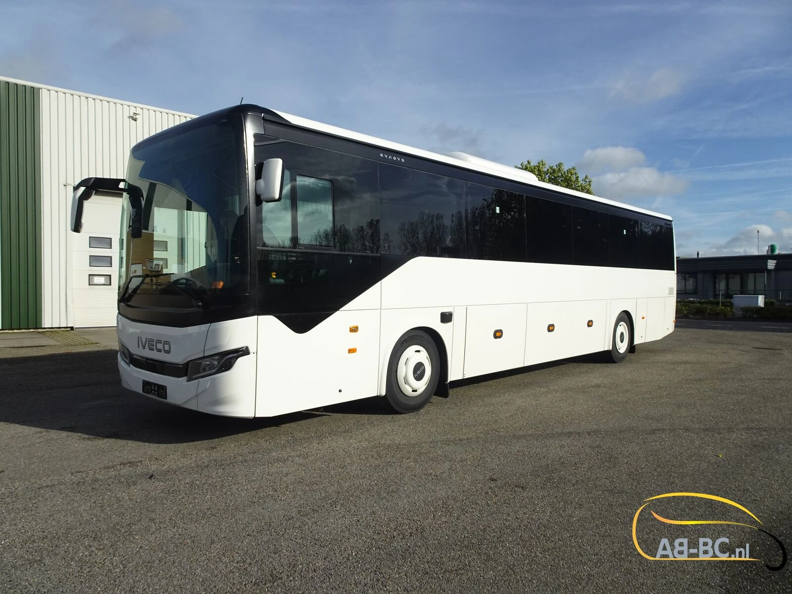 Iveco NEW 12.1 MTR Evadys, 53 Seats/WC 2 units on stock 2026 image 11