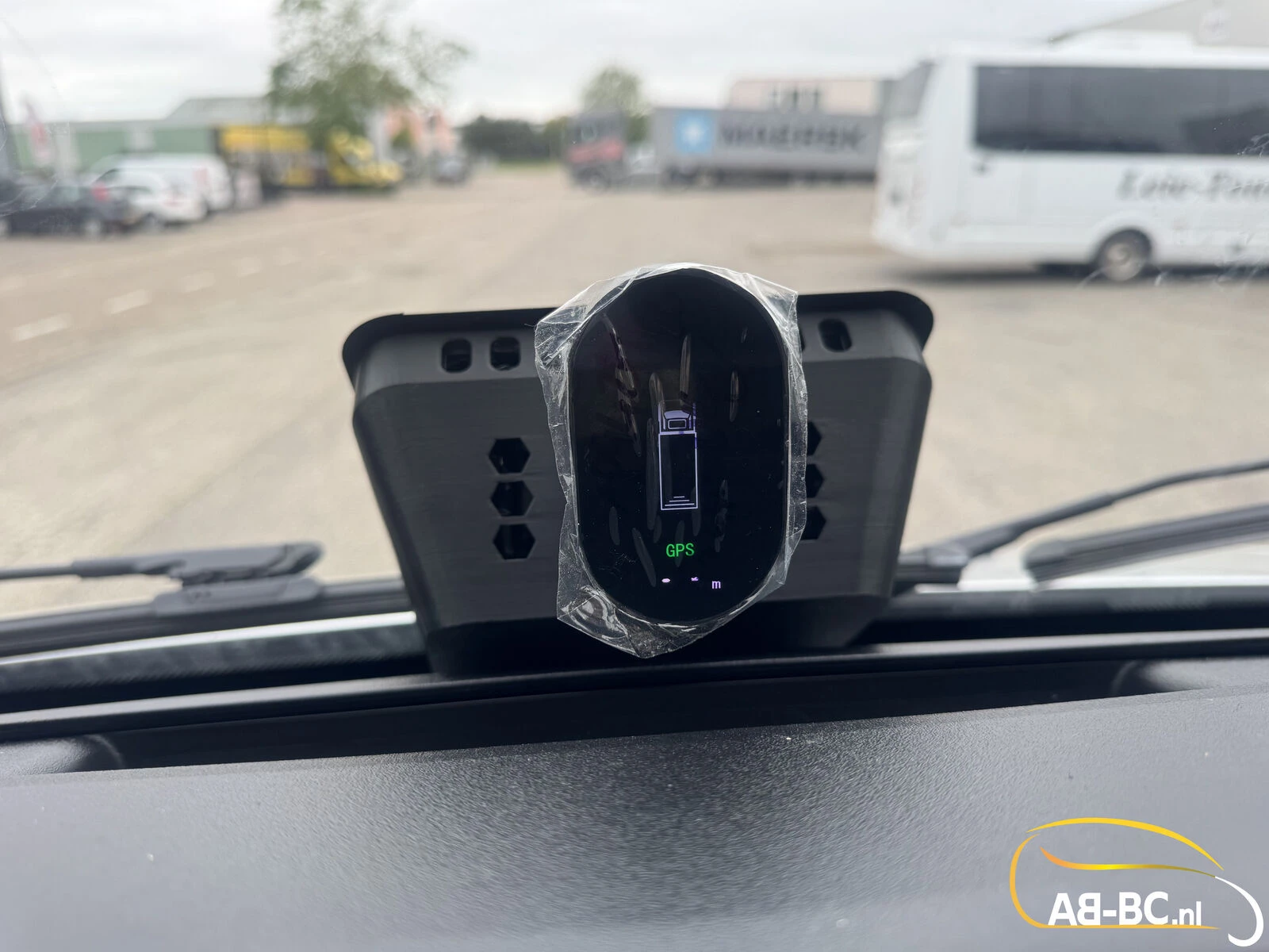 Iveco Rosero First Touring Electra, range 336 km, 24 Seats 2026 obrázek 75