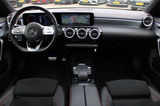 Mercedes-Benz CLA 2021 - Shooting Brake 180 AUT7 AMG Line NIGHT PAKKET PANORAMADAK MEMORY SFEER KEY-LESS GO MUTLIBEAM CARPLAY image 2