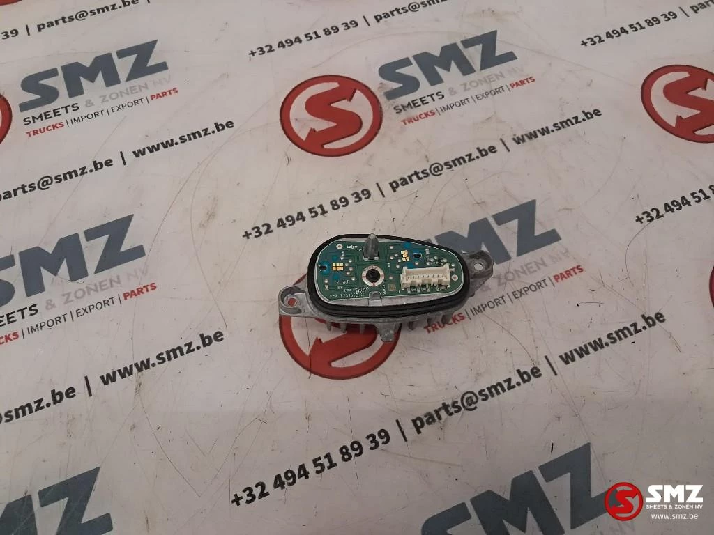 DAF 2022 - Occ dagrijverlichting rechts DAF afbeelding 2