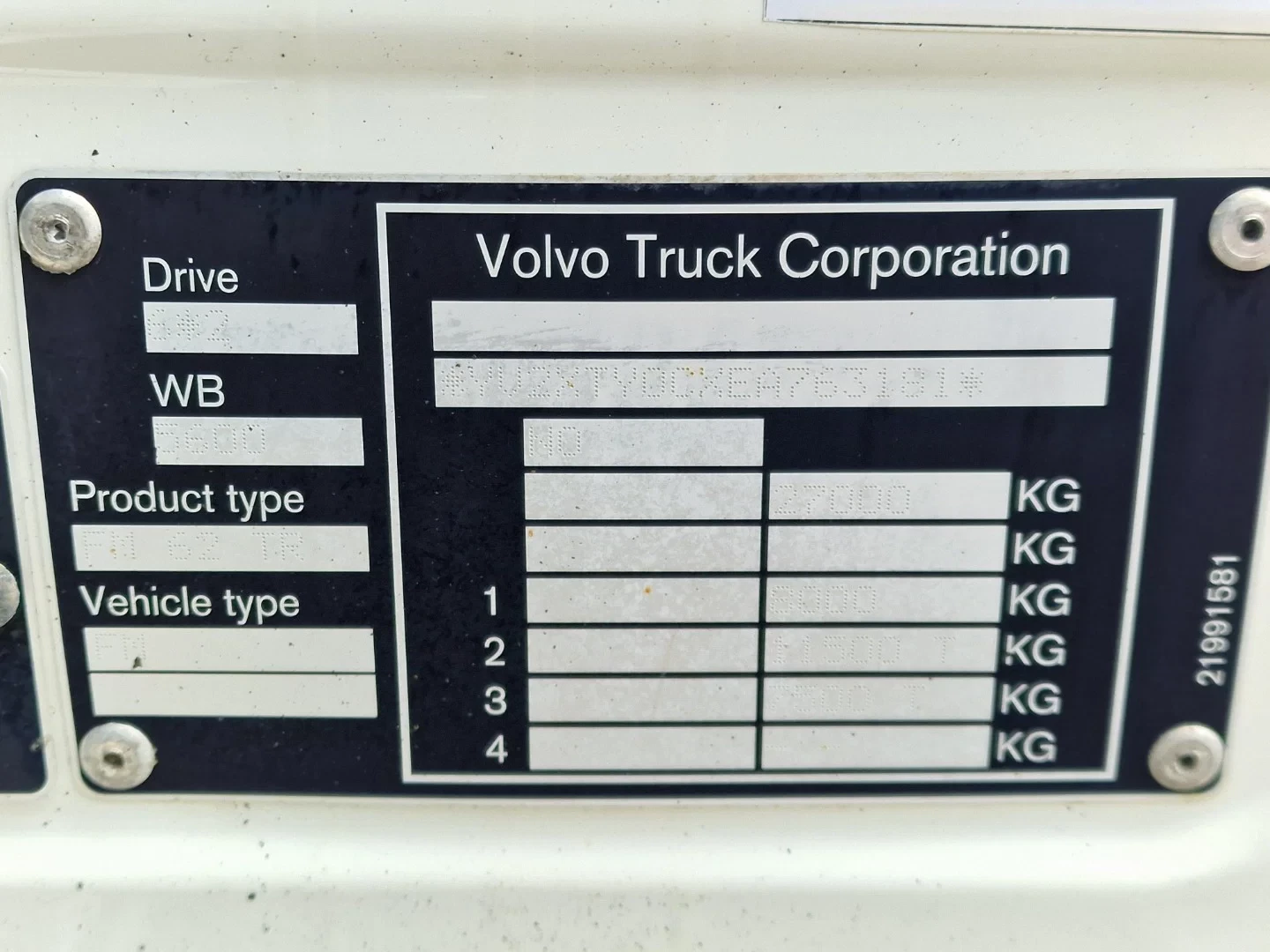 Volvo FM 2014 - 460 6x2 - Carrier 1250 Frigo - Full air - 5.60 WB - Loadlift - Euro 6 image 23